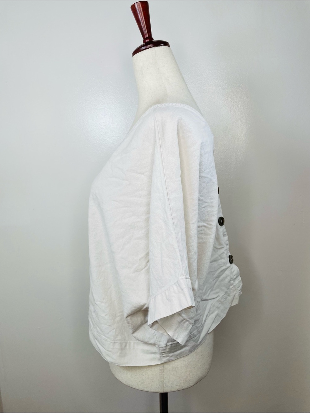 gracemade Button Back Jordan Reversible Top - Picture 5 of 12